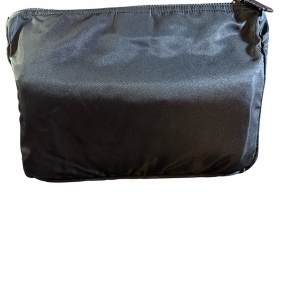 Authentic Prada MV176 Vela Nylon Pouch Nero Black - w/ Cards - Picture 2 of 5